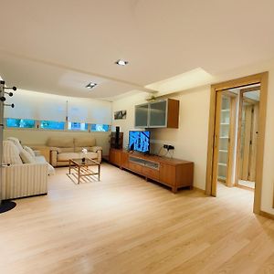 Apartamento de 2 Dormitorios